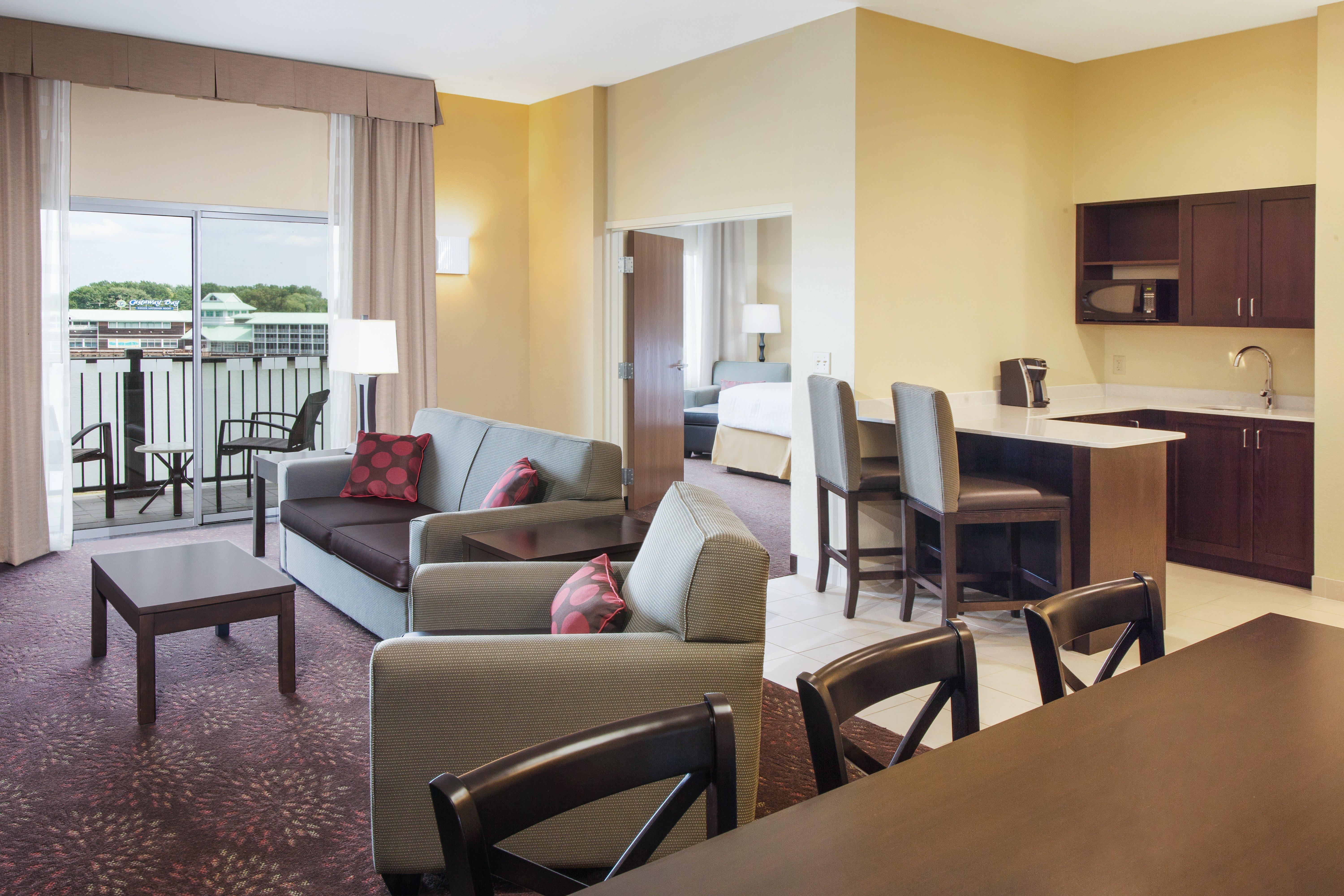 Holiday Inn Express & Suites Sandusky By Ihg Экстерьер фото